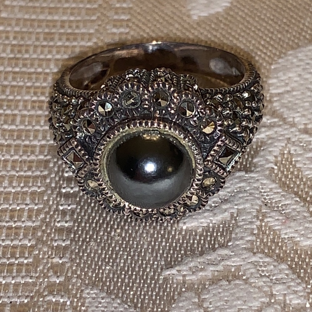 Gray Pearl Sterling Silver Ring